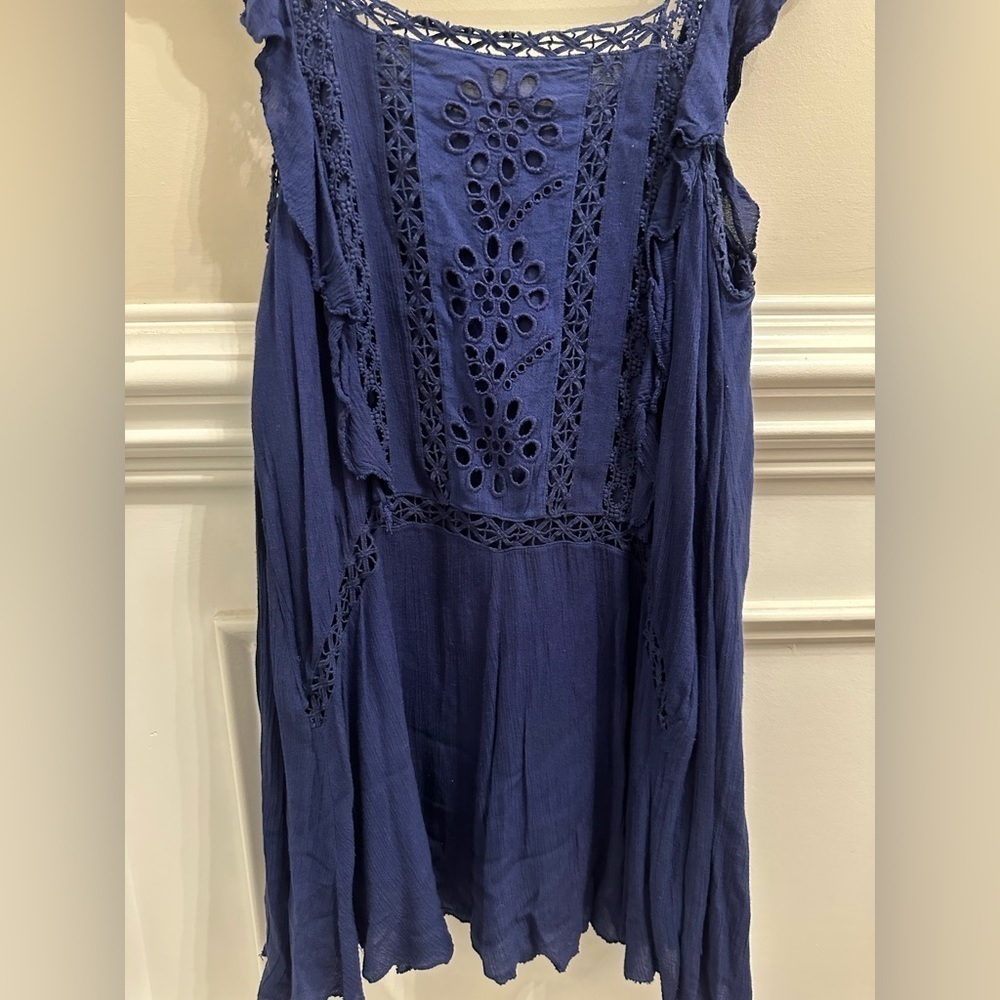 Free People Priscilla Navy Crochet Mini Dress sz S - Picture 7 of 10